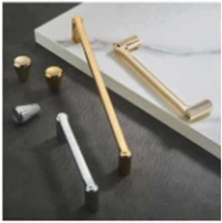 Ручка-кнопка 554, шлиф. золото RIFF