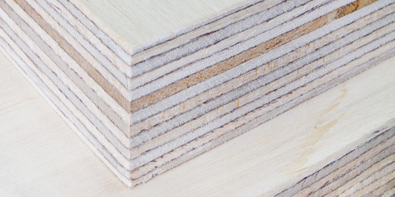 Фанера нешлифованная  4*1525*1525 сорт 4/4