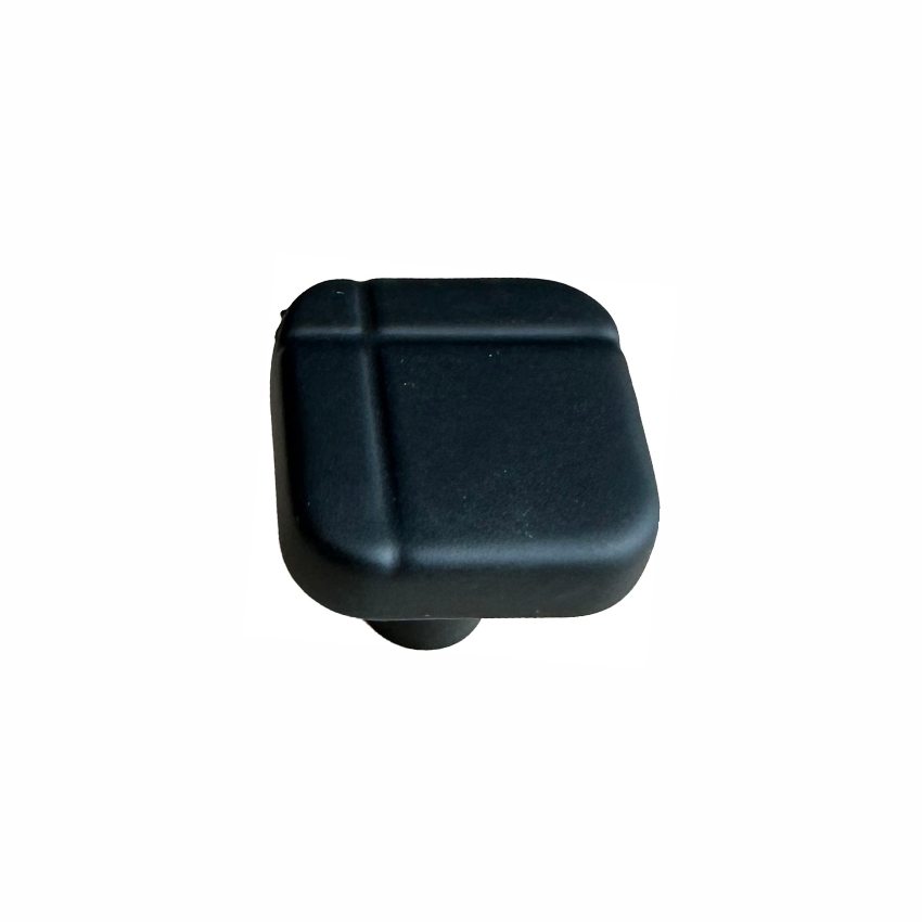 Ручка-кнопка 551, матовый черный RIFF