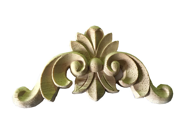 Декоративное изделие из дерева