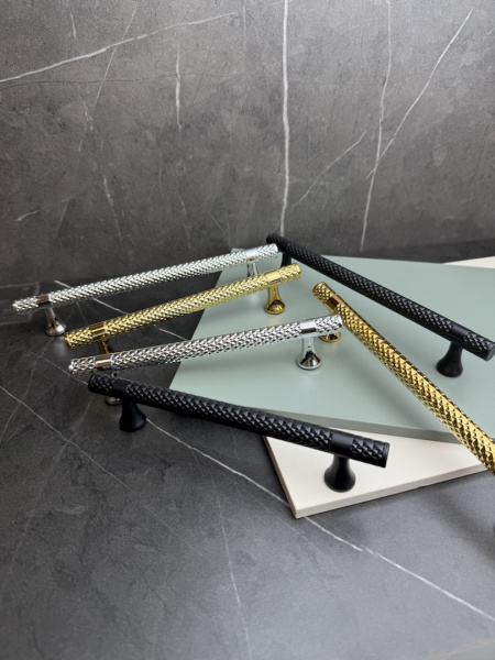 Ручка-скоба 598- 128, пластик, золото