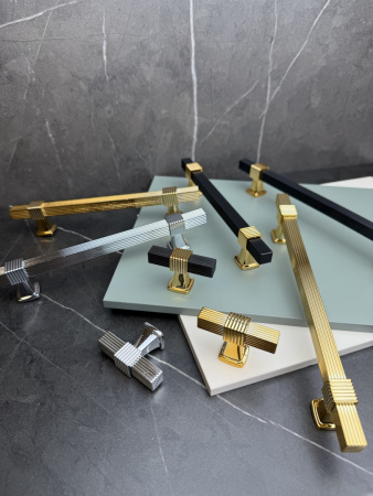 Ручка-скоба 595- 160, пластик, золото