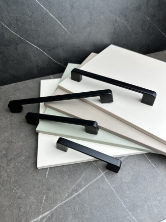 Ручка-скоба 587- 096, чёрный матовый