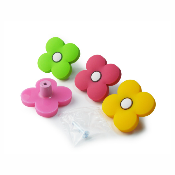 Ручка-кнопка 497, цветок зеленый RIFF